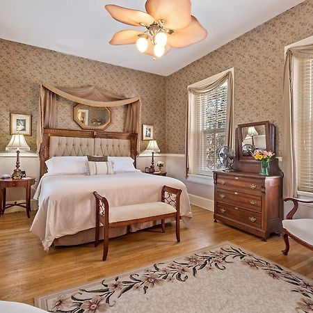 Lovelace Manor Bed And Breakfast Lancaster Buitenkant foto