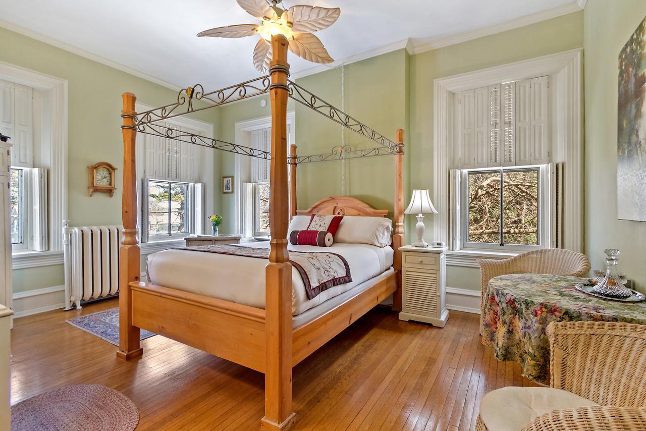 Lovelace Manor Bed And Breakfast Lancaster Buitenkant foto