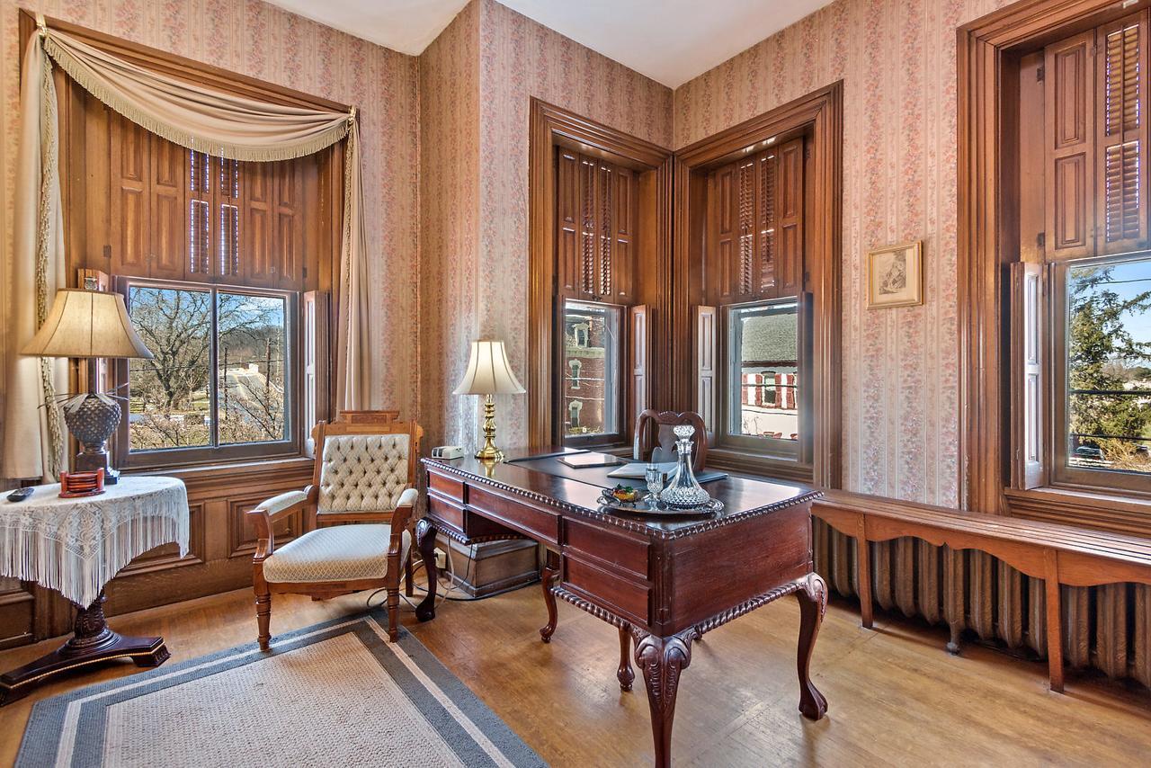 Lovelace Manor Bed And Breakfast Lancaster Buitenkant foto
