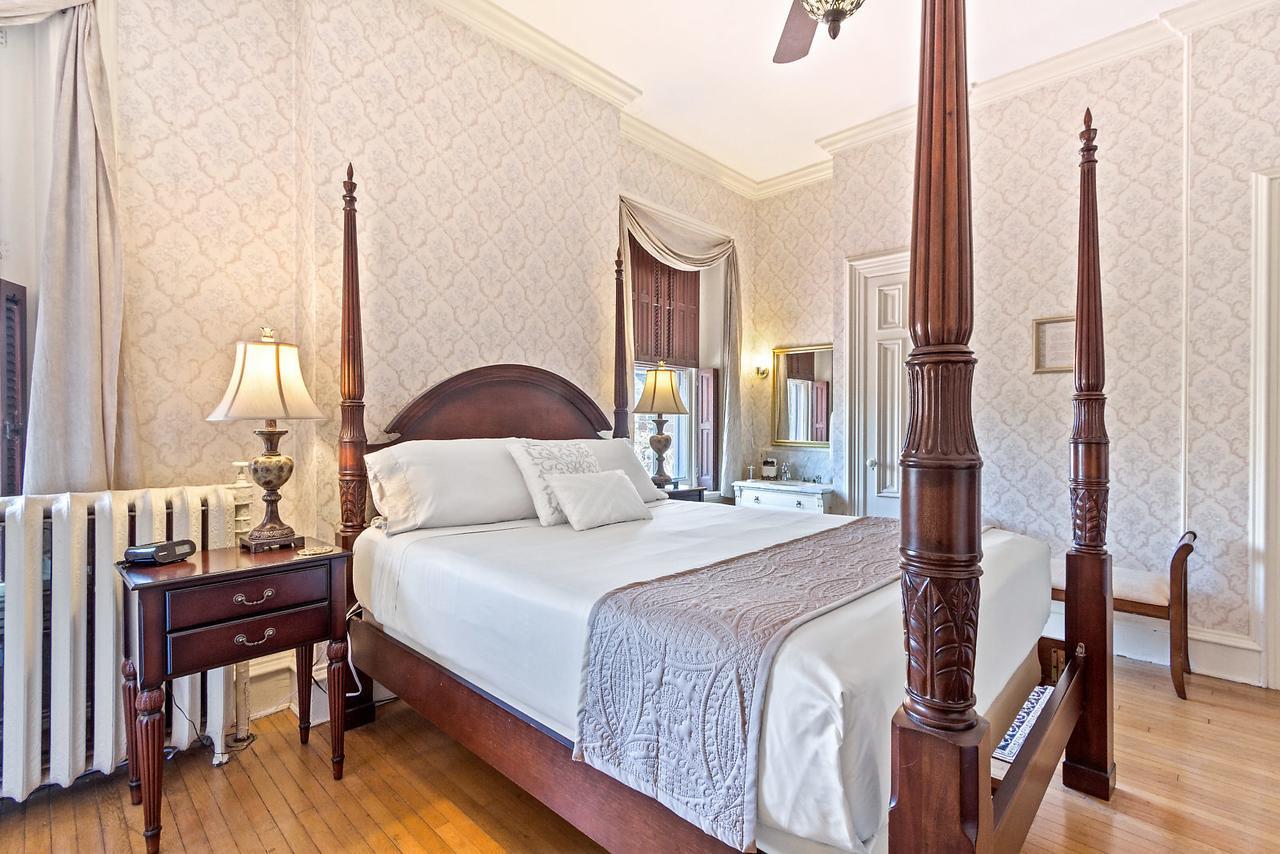 Lovelace Manor Bed And Breakfast Lancaster Buitenkant foto